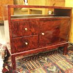 772 1374 CHEST OF DRAWERS